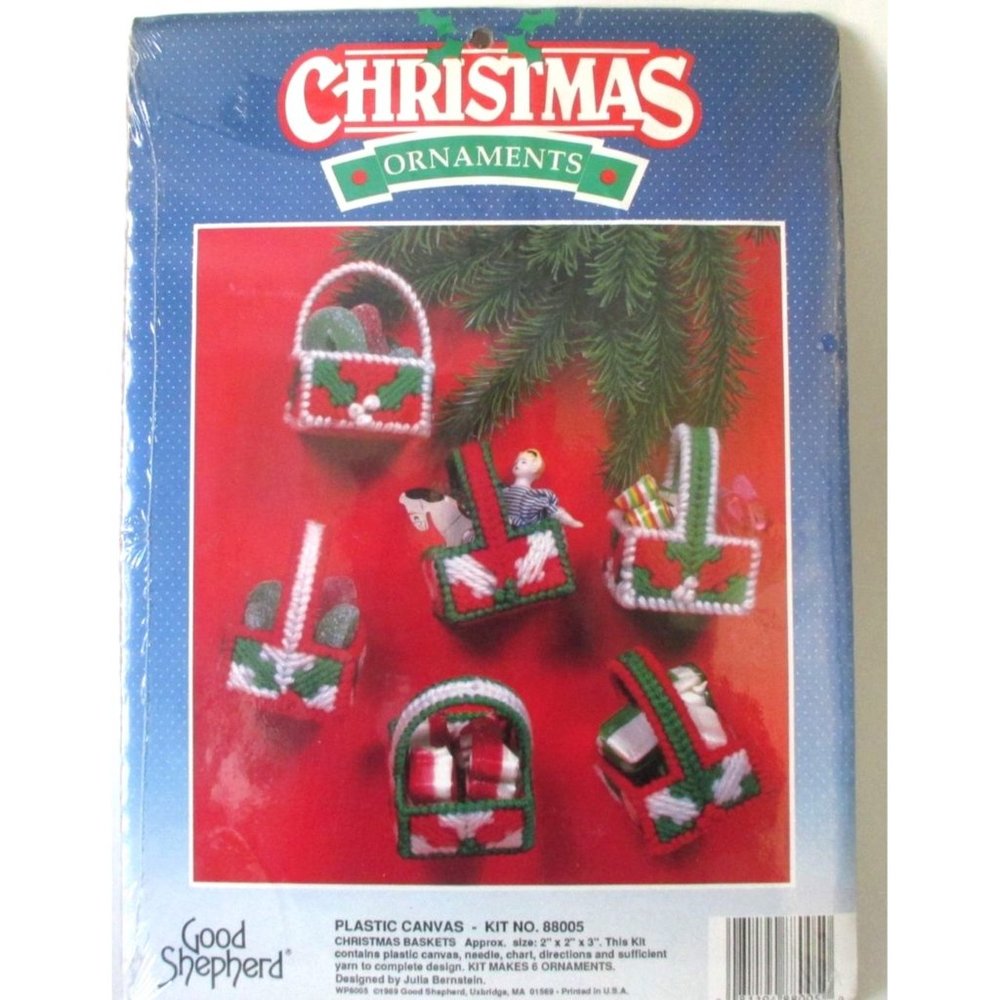 Good Shepherd Christmas Baskets Plastic Canvas Kit Sealed Complete